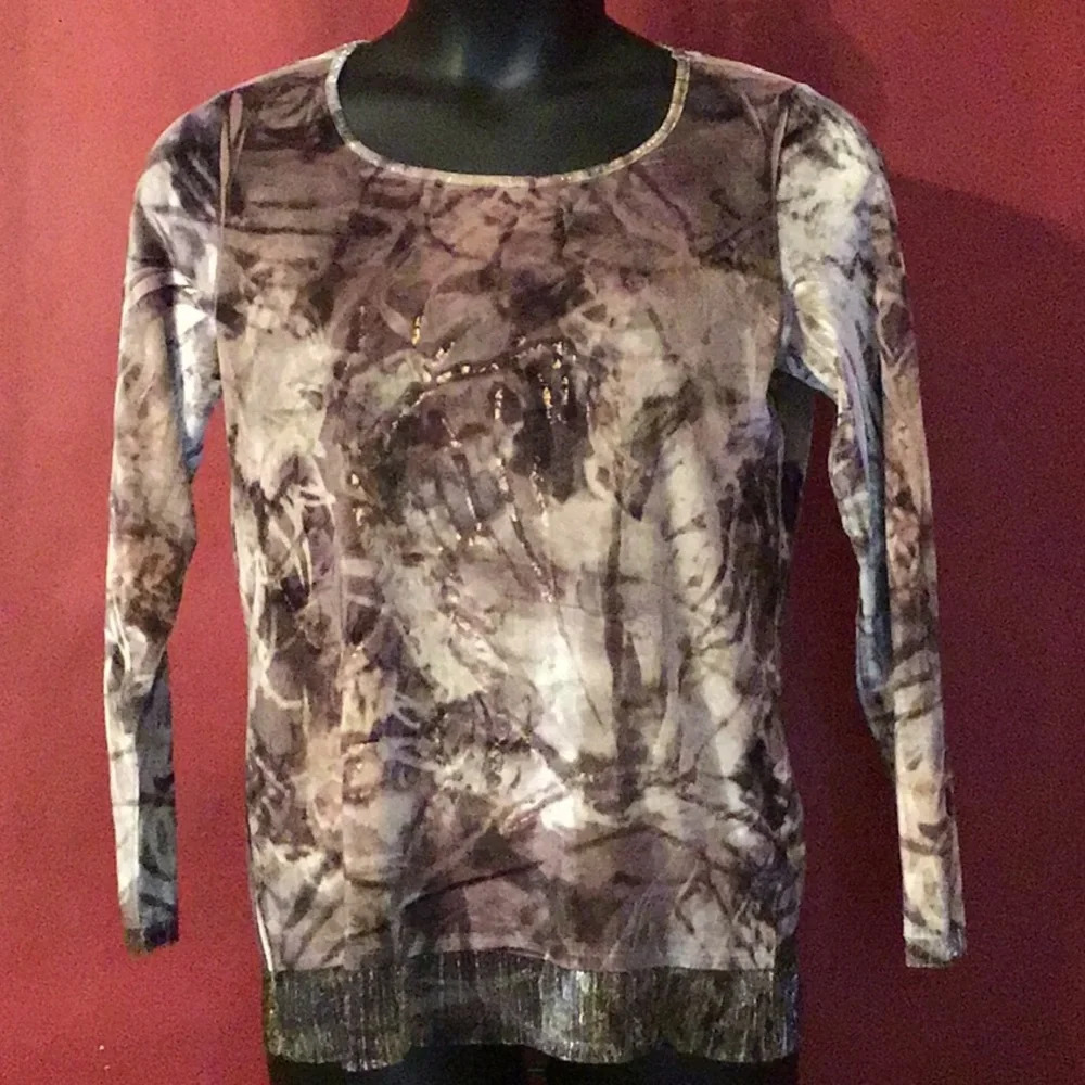 B.L.E.U VELVET TOP SIZE M